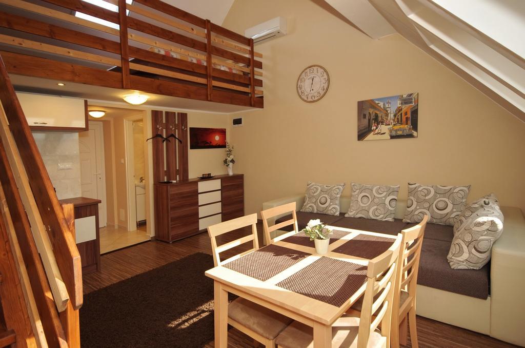 Gyulai Brill Apartman Zewnętrze zdjęcie