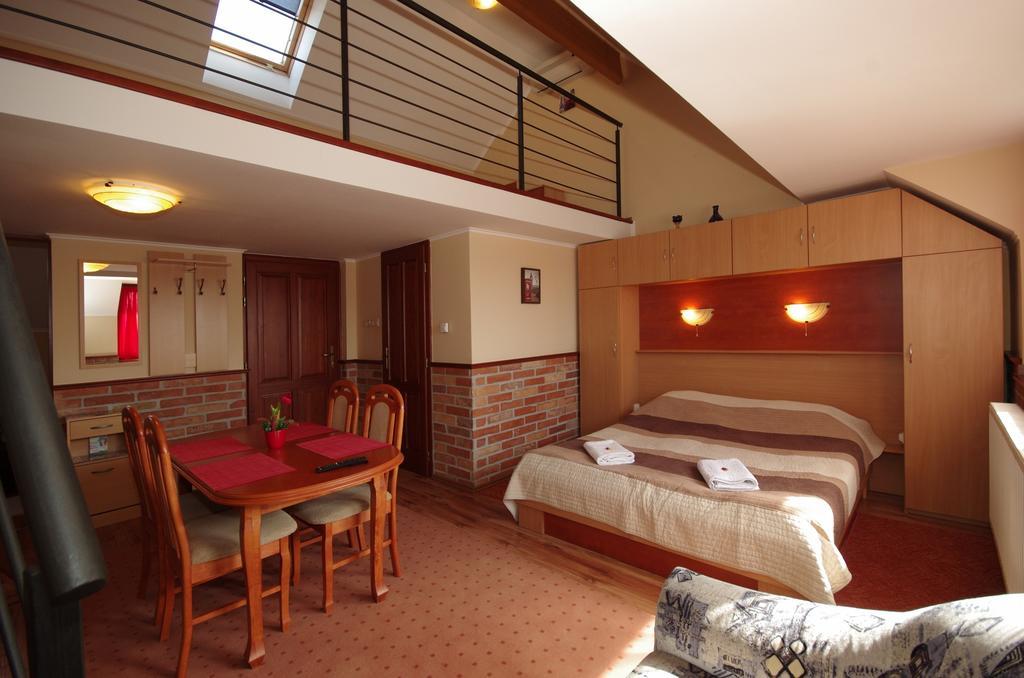 Gyulai Brill Apartman Zewnętrze zdjęcie